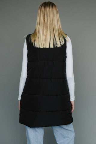 Long Black Puffy Vest – JSQ Mercantile Women’s Boutique & Gift Shop Located in La Grange, IL
